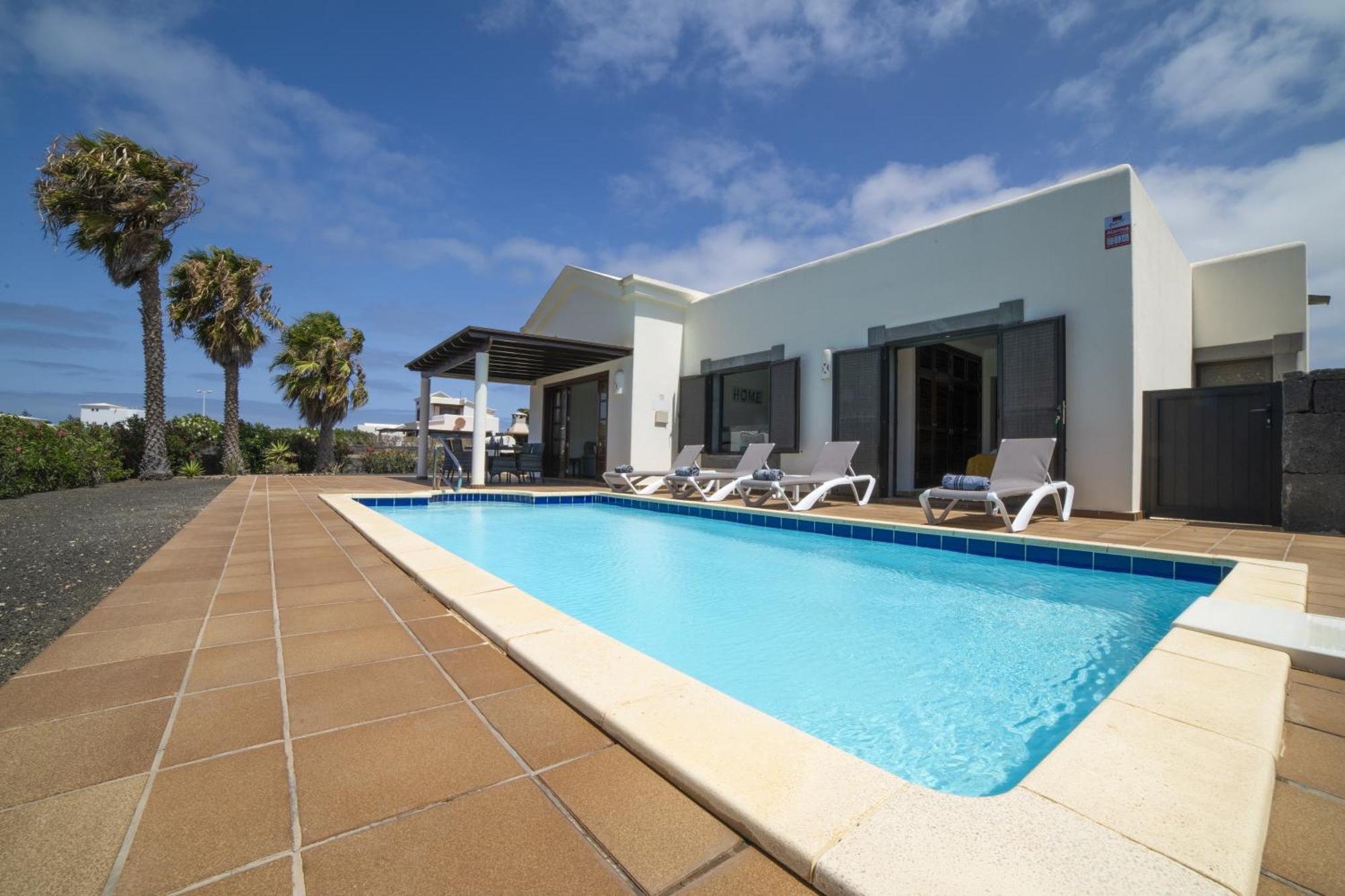 Exquisite Lanzarote | Stella Lucente | 2 Bedrooms | Private Pool & Enchanted Terrace |